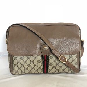 ❌SOLD❌Gucci Vintage Messenger Bag